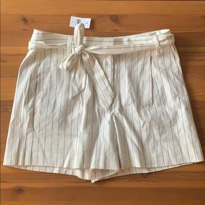 Tie waist shorts